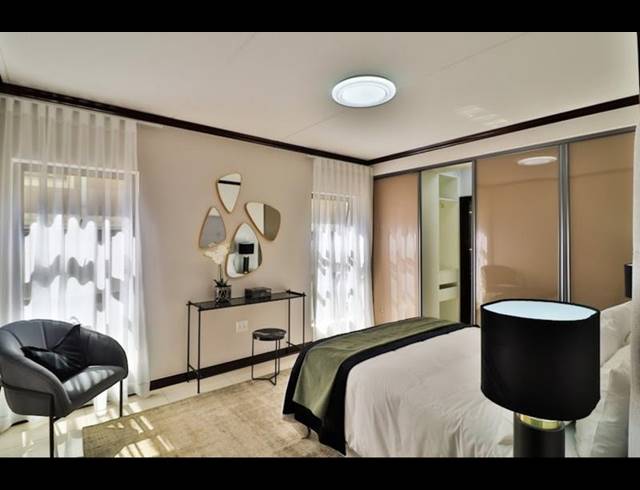 3 BEDROOM APARTMENT FOR SALE IN FOURWAYS